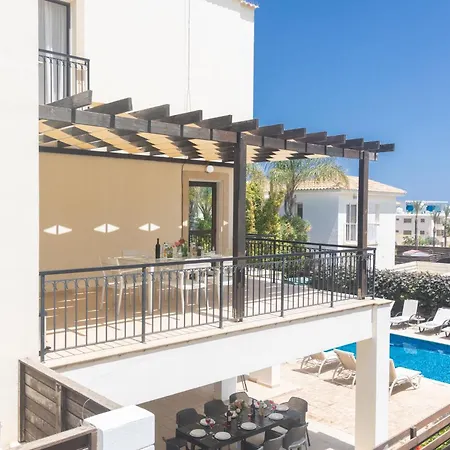 Ferienvilla Fuer 10 Personen In Holiday home *